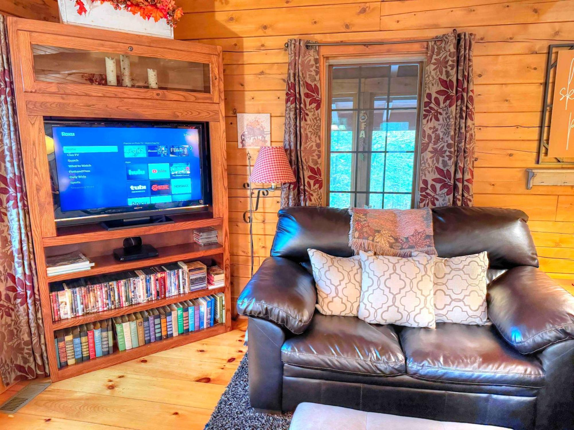 Ferngully Creek Cabins Millersburg Esterno foto